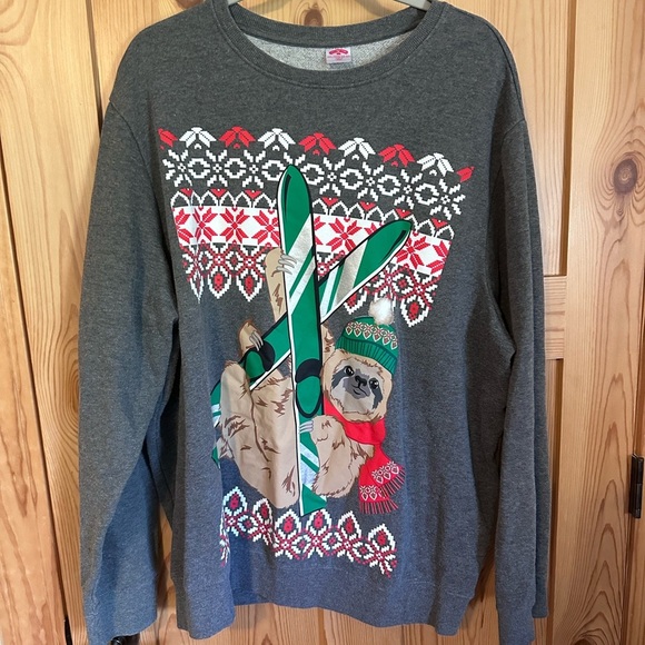 Holiday Time Gray and Green Crewneck Christmas Sweater Size 2XL - Picture 2 of 7